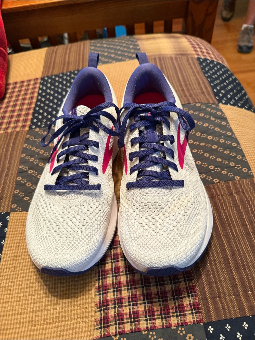 Brooks Women's White Running Shoes with Navy Laces and Pink Accents